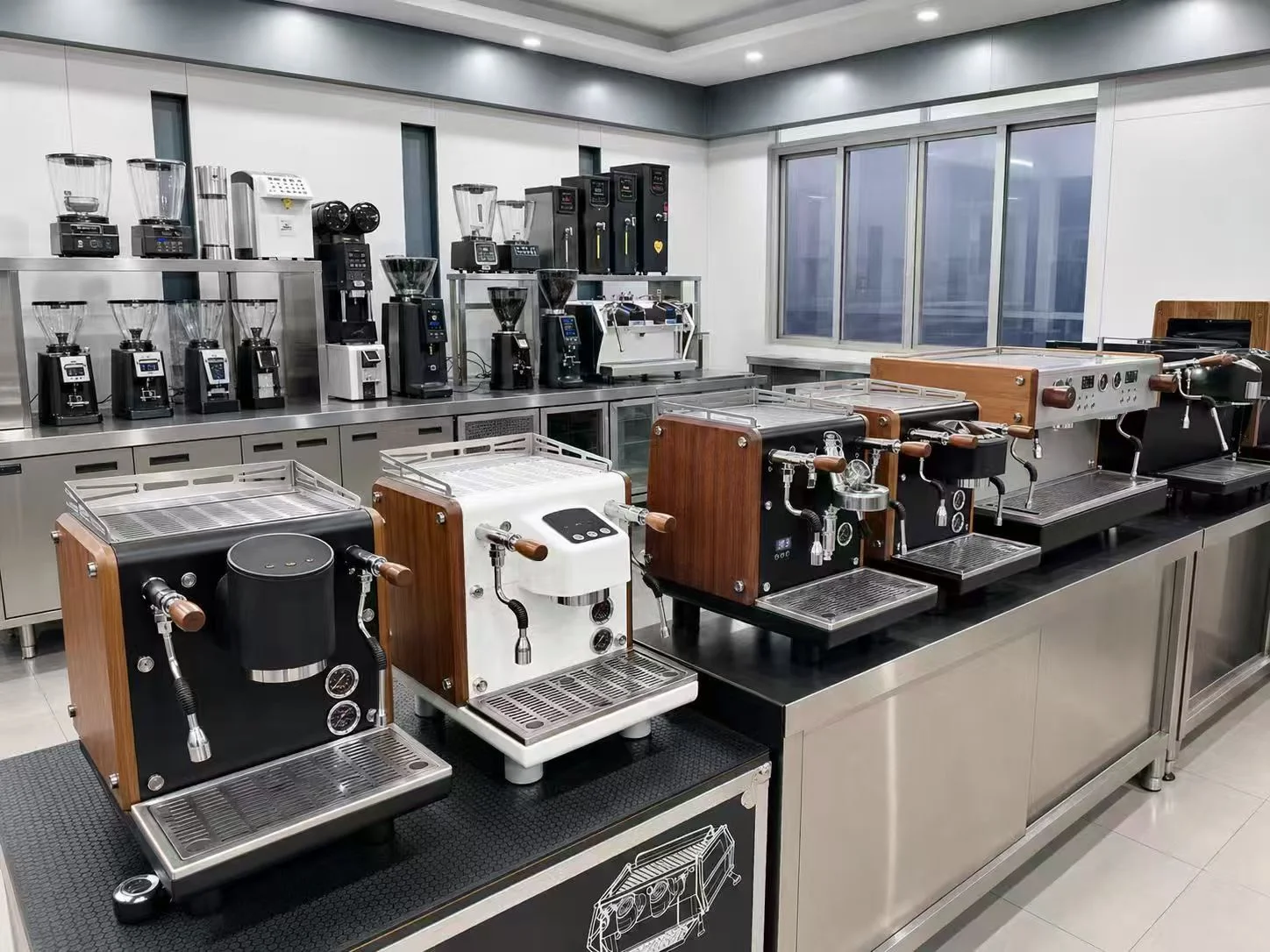 Professional coffee machines being assembled on the ZILONG production floor